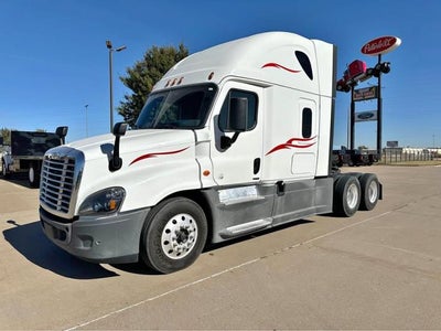2018 Freightliner Cascadia Base