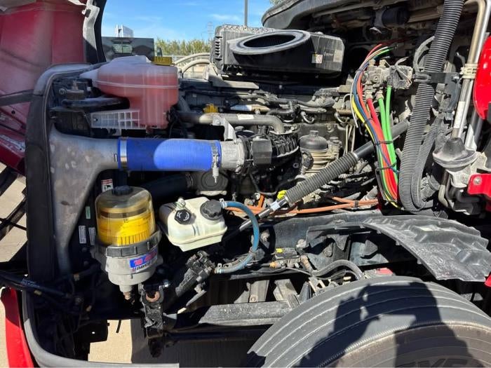 2019 Freightliner Cascadia Base