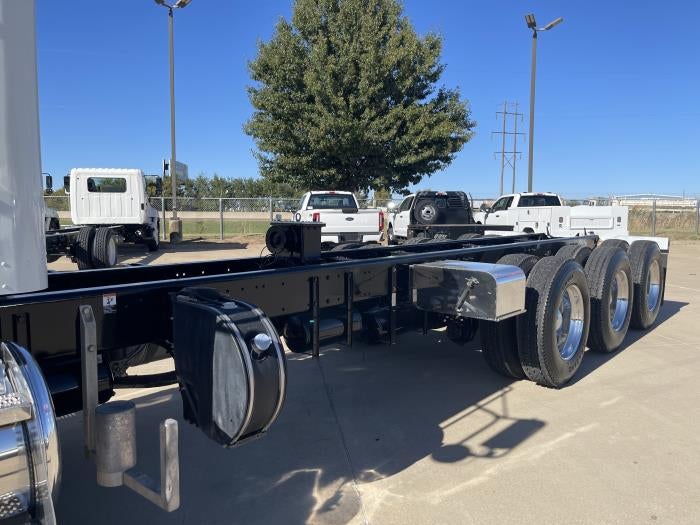 2014 Peterbilt 365 Base