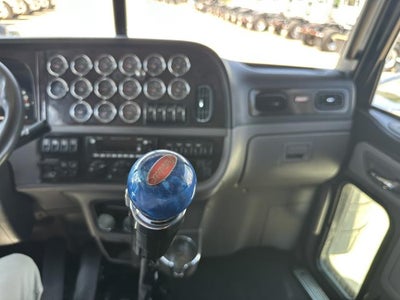 2023 Peterbilt 389 Base