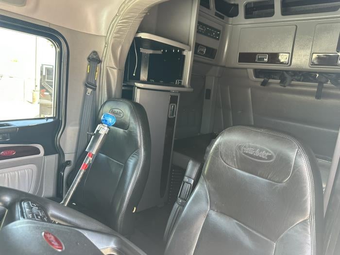 2023 Peterbilt 389 Base