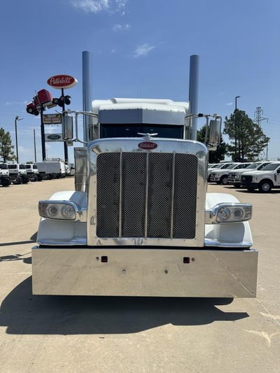 2023 Peterbilt 389 Base