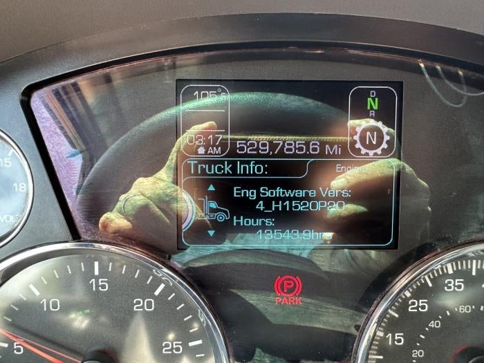 2022 Kenworth T680 Base