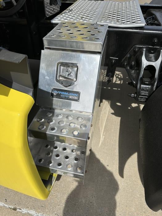 2021 Kenworth T680 Base