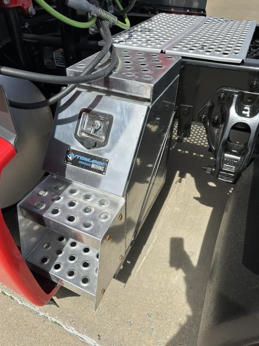 2021 Kenworth T680 Base