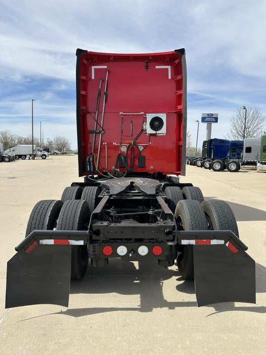 2021 Kenworth T680 Base