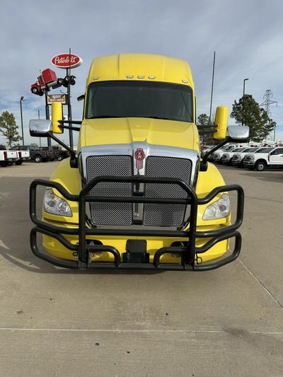 2021 Kenworth T680 Base