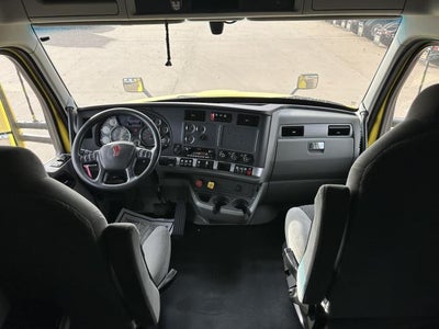 2021 Kenworth T680 Base
