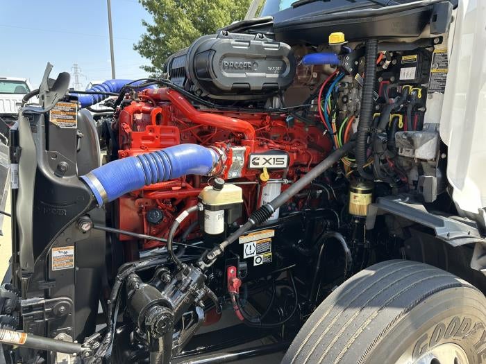 2022 Peterbilt 579 Base