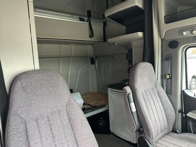 2024 Peterbilt 579 Base