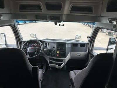 2024 Peterbilt 579 Base