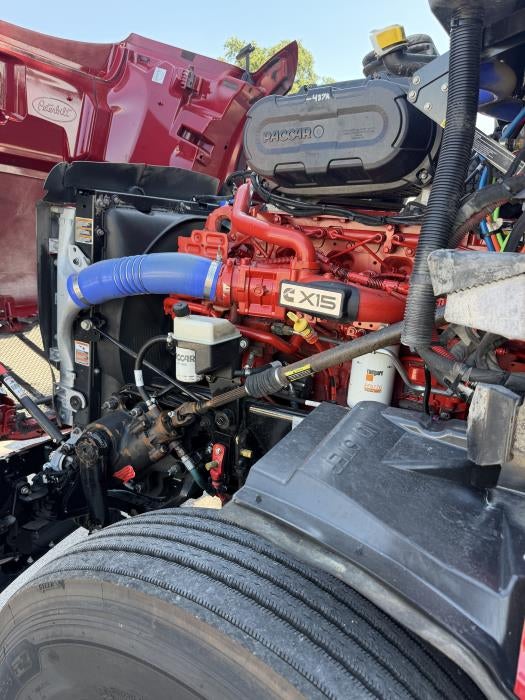 2022 Peterbilt 579 Base