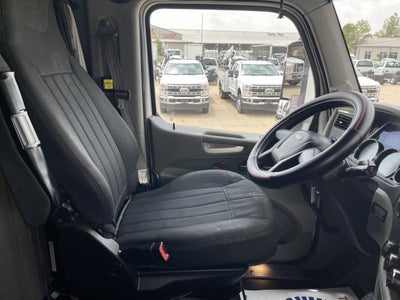 2022 Peterbilt 579 Base