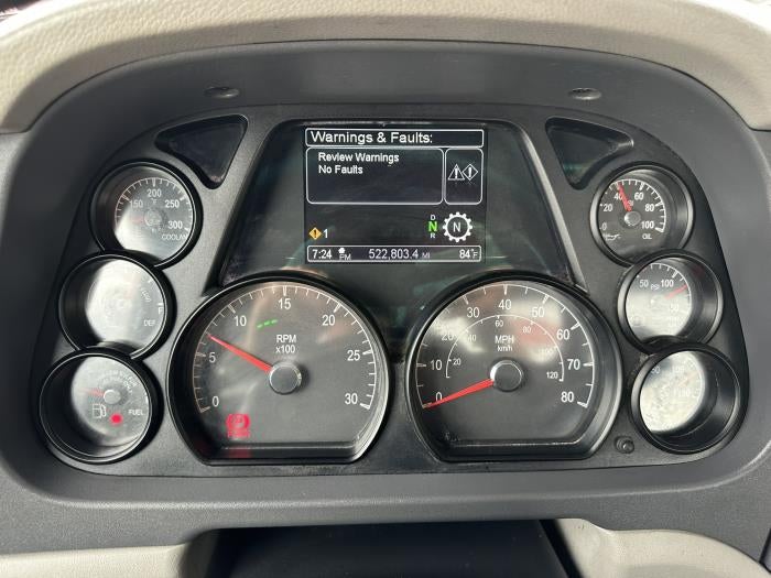 2021 Peterbilt 579 Base
