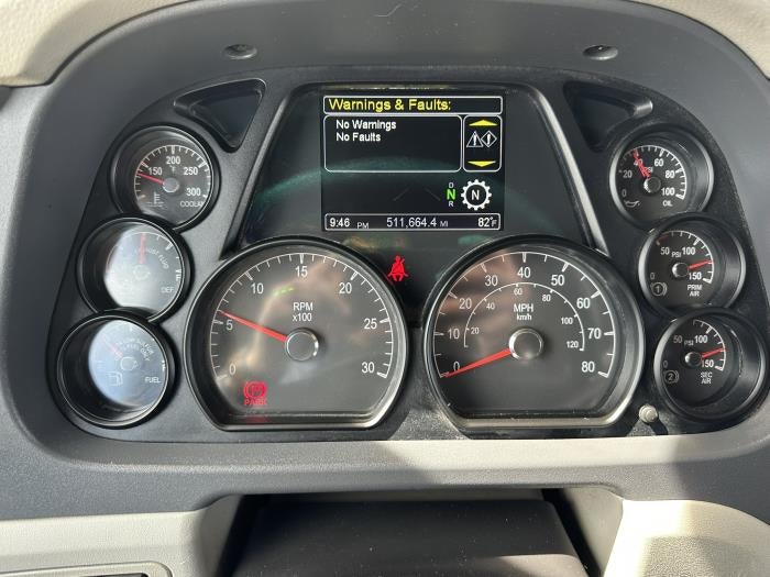 2021 Peterbilt 579 Base