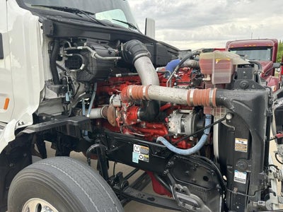 2022 Peterbilt 579 Base
