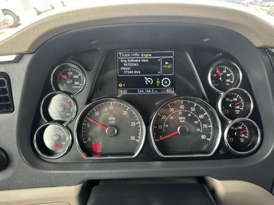 2022 Peterbilt 579 Base