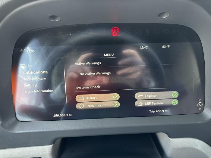 2022 Peterbilt 579 Base