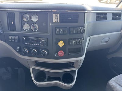 2022 Peterbilt 579 Base