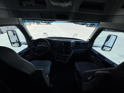 2022 Peterbilt 579 Base