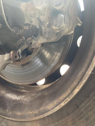 2023 Peterbilt 579 Base