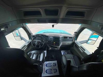 2020 Peterbilt 579 Base