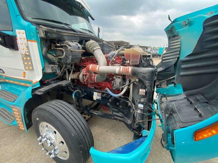 2020 Peterbilt 579 Base