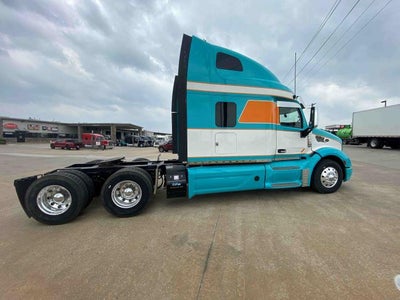 2020 Peterbilt 579 Base