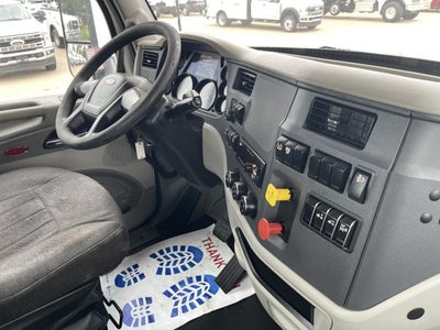 2021 Peterbilt 579 Base