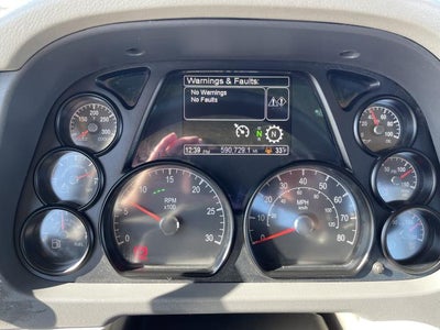 2021 Peterbilt 579 Base