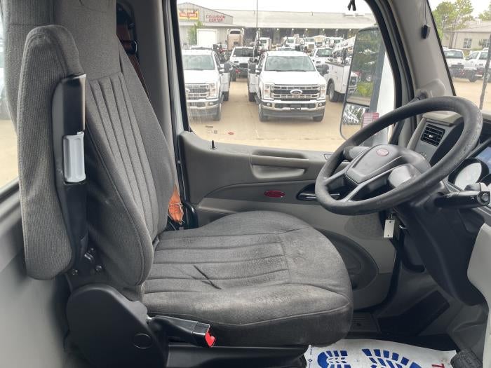 2021 Peterbilt 579 Base