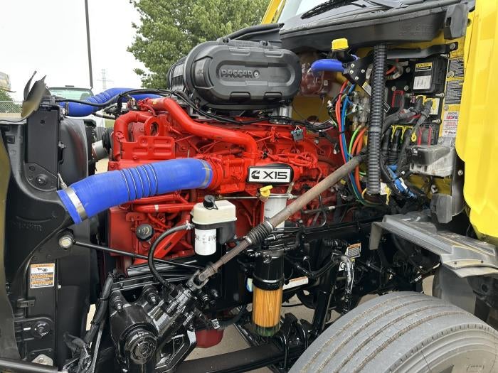 2023 Peterbilt 579 Base