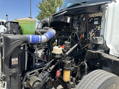 2021 Peterbilt 579 Base