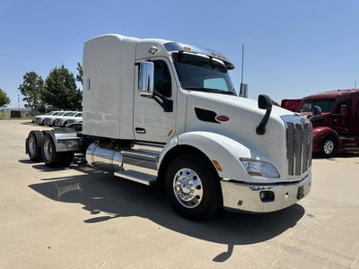 2021 Peterbilt 579 Base