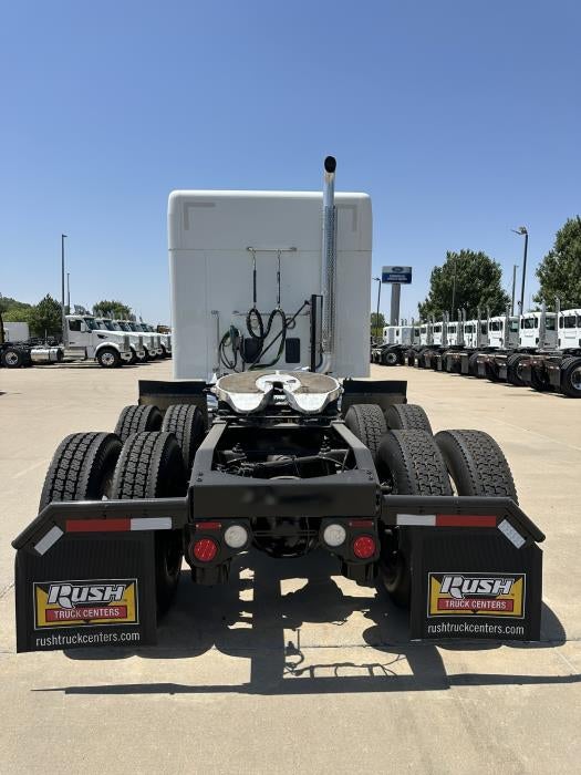 2021 Peterbilt 579 Base