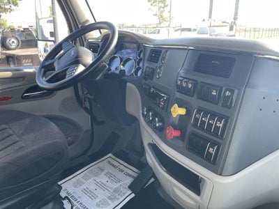 2021 Peterbilt 579 Base
