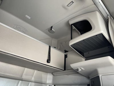 2021 Peterbilt 579 Base