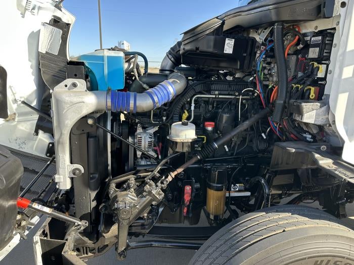 2021 Peterbilt 579 Base