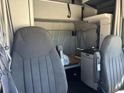 2021 Peterbilt 579 Base