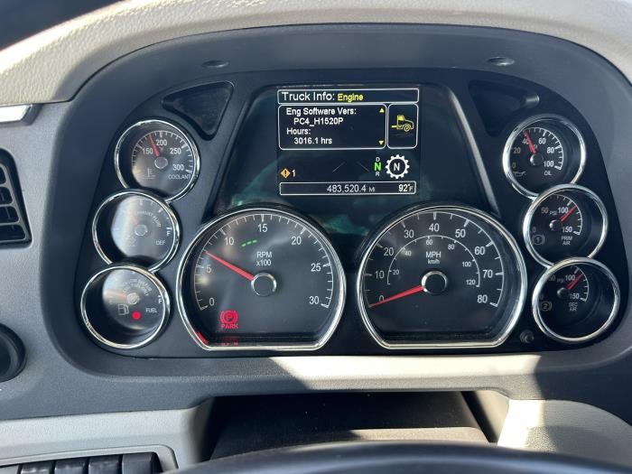2021 Peterbilt 579 Base
