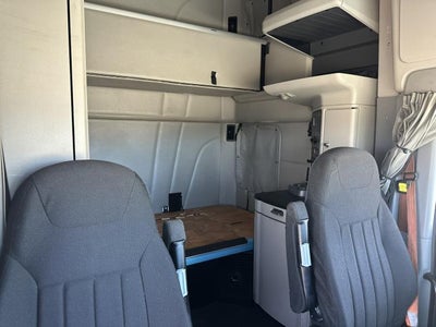 2021 Peterbilt 579 Base