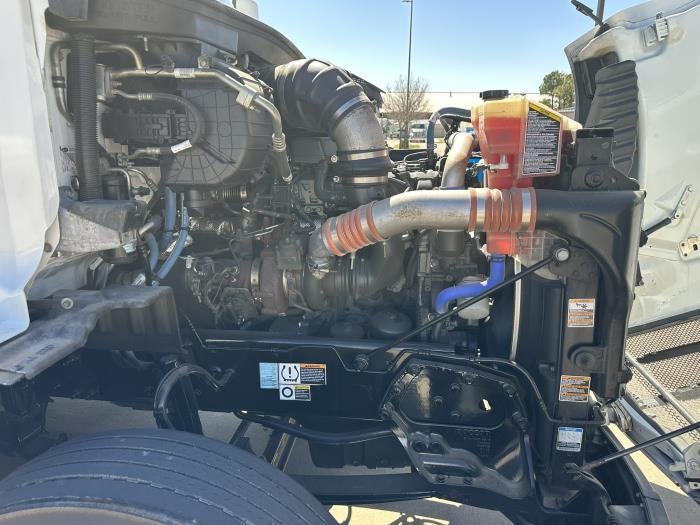 2021 Peterbilt 579 Base