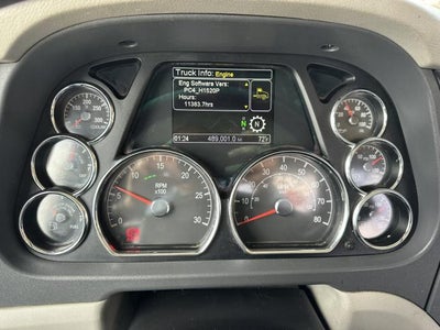 2021 Peterbilt 579 Base