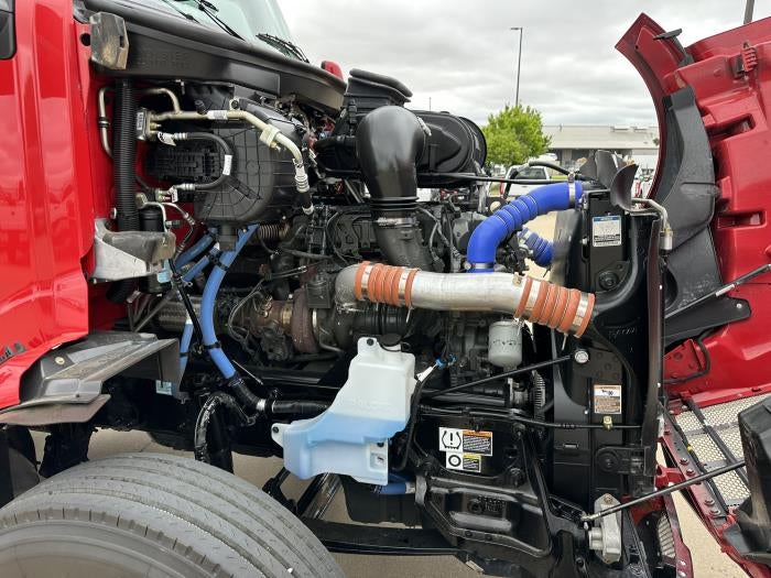 2025 Peterbilt 579 Base