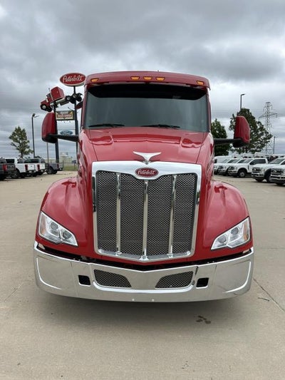 2025 Peterbilt 579 Base