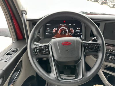 2025 Peterbilt 579 Base