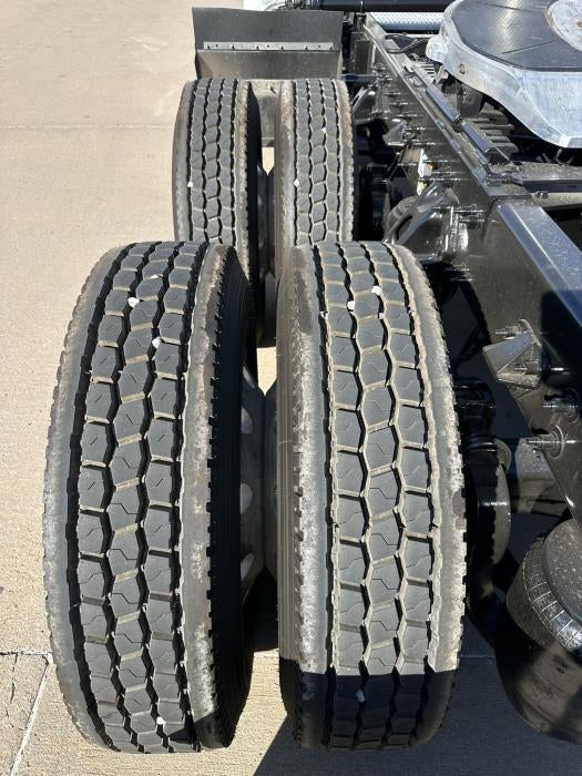 2021 Peterbilt 367 Base