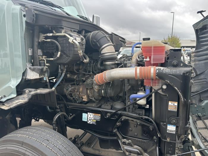 2021 Peterbilt 579 Base