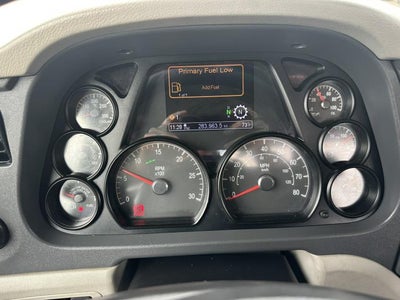 2021 Peterbilt 579 Base