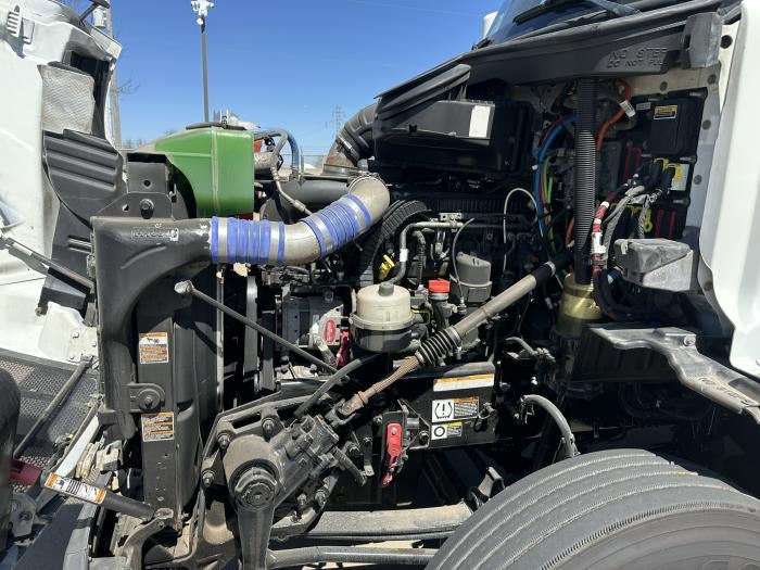 2021 Peterbilt 579 Base